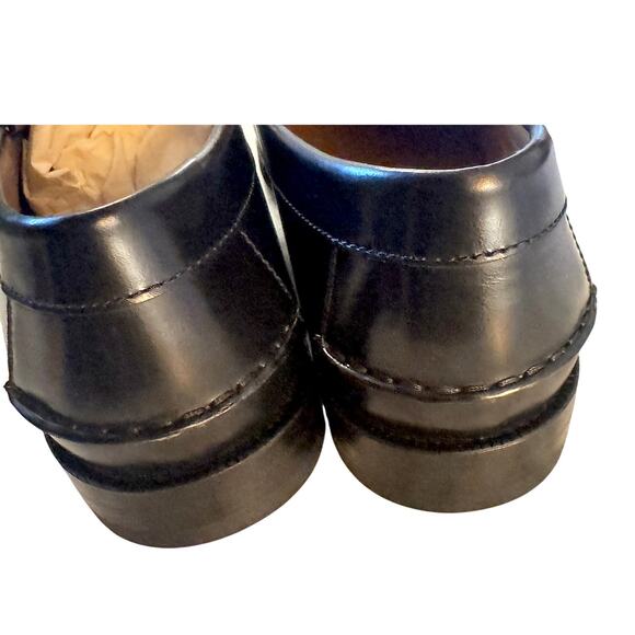 Gucci NWB Kaveh Supreme Black Leather Tassel Loafers main image 6